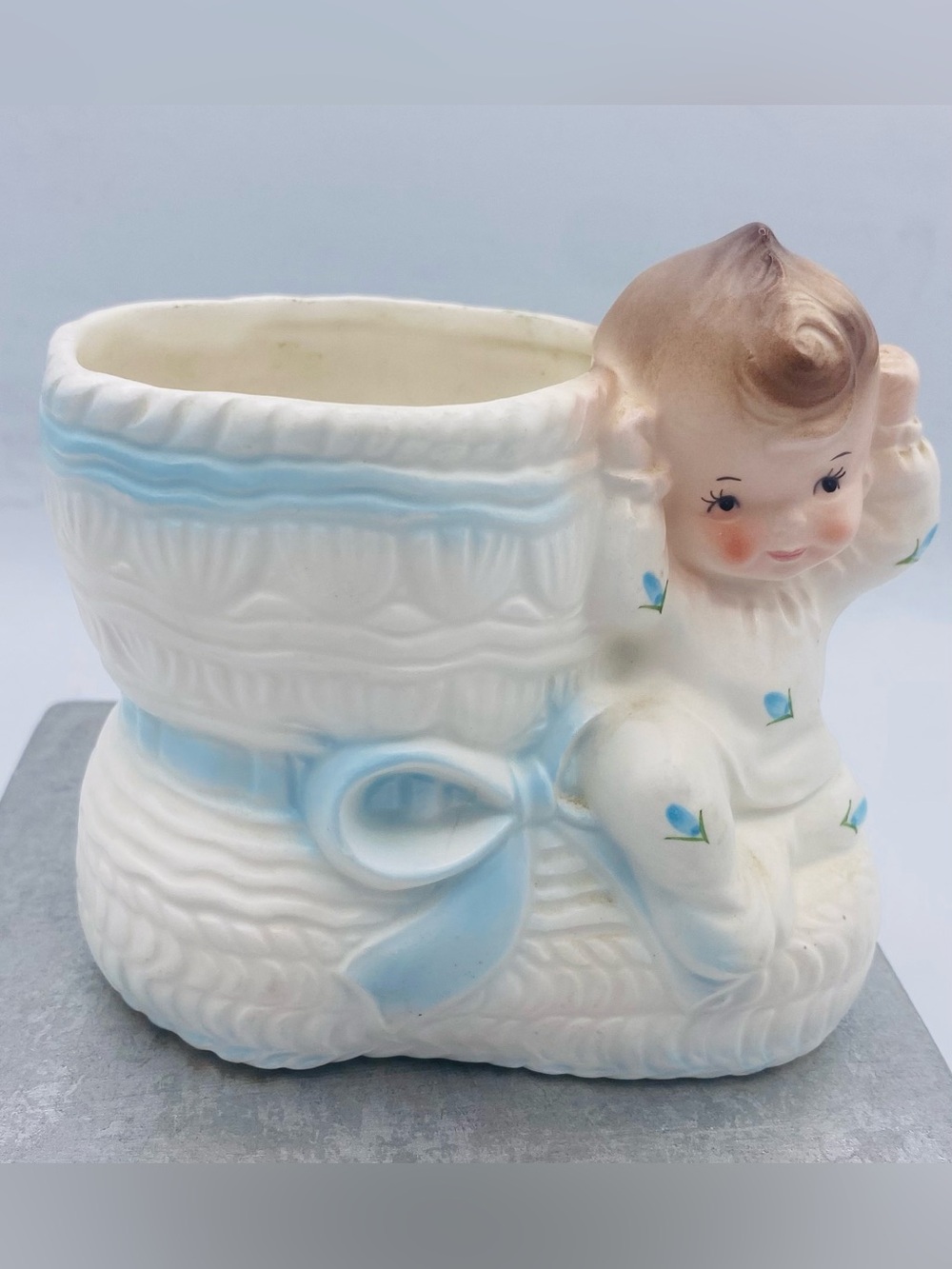 Vintage Ruben Original #299 Ceramic Planter Baby Figurine Bootie Shaped Vase Jap